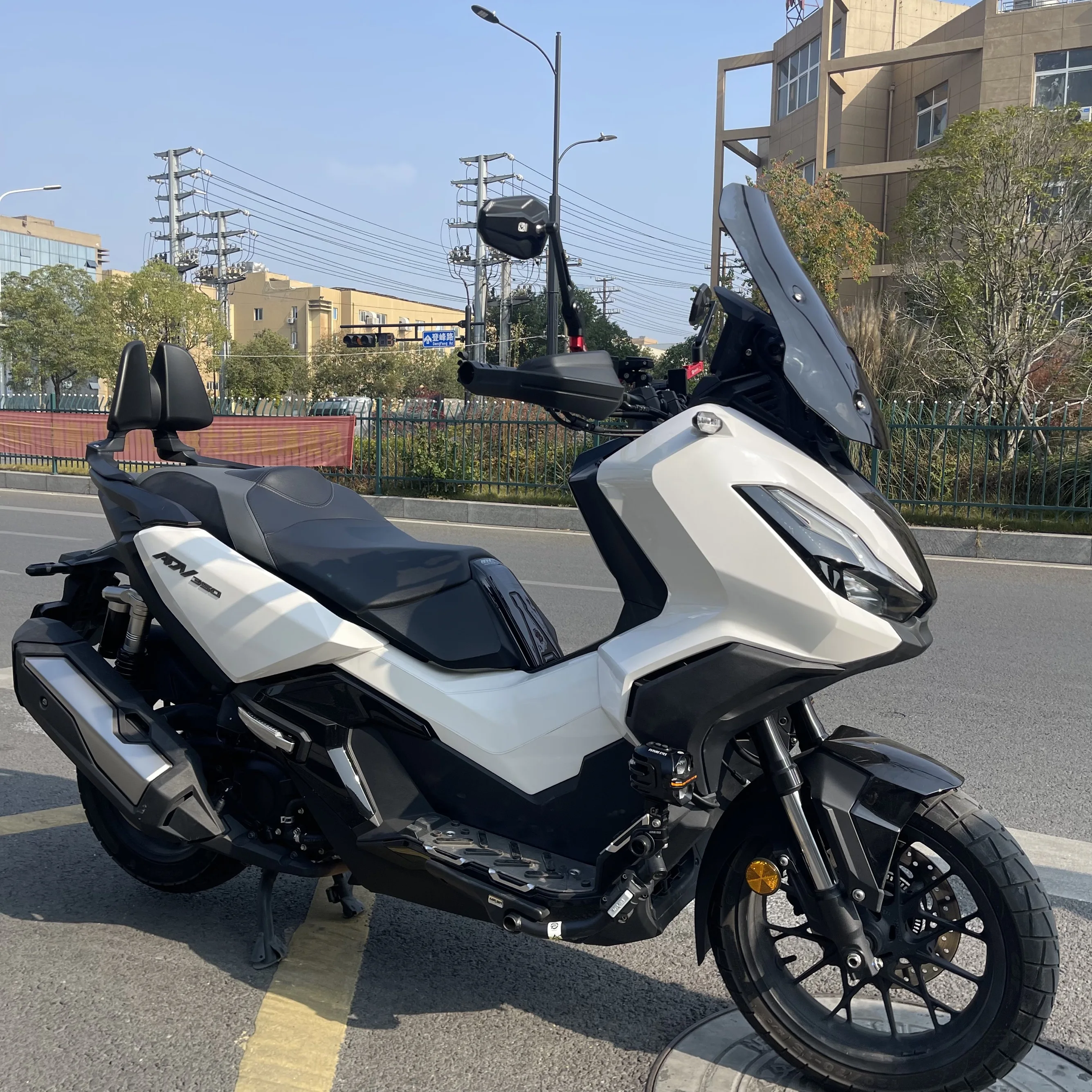 FOR HONDA ADV 350 modified electric lift windshield module modelsNon-destructive installation, original 350ADV 2024-2025 models - Image 6
