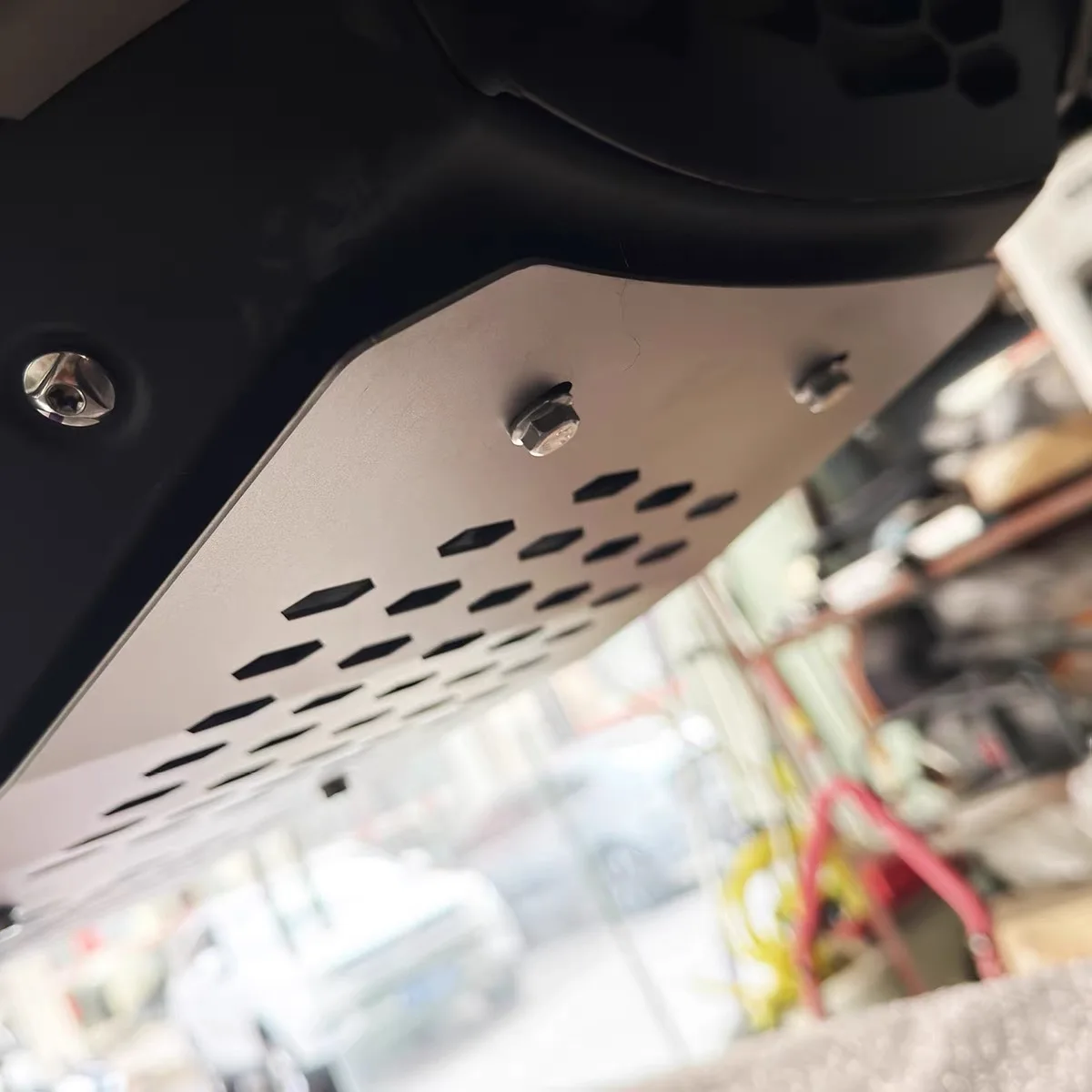 FOR ZONTES 368G modified chassis underbody protection plate, stainless steel underbody plate, chassis protection plate and parts - Image 2