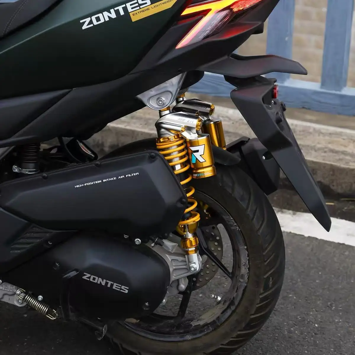 FOR ZONTES 150X / HONDA PCX160 modified with AEIF-RTS adjustable dual-damping rear shock absorbers - Image 2