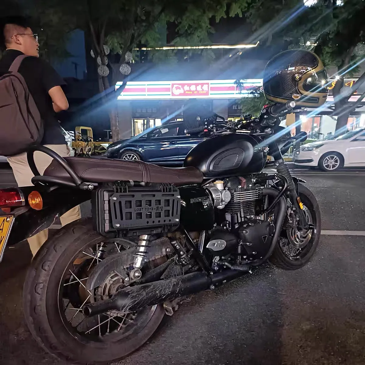 For Triumph T120 side bag bracket Retro climbing modification Mounting system Triumph auxiliary oil barrel side box - Image 5