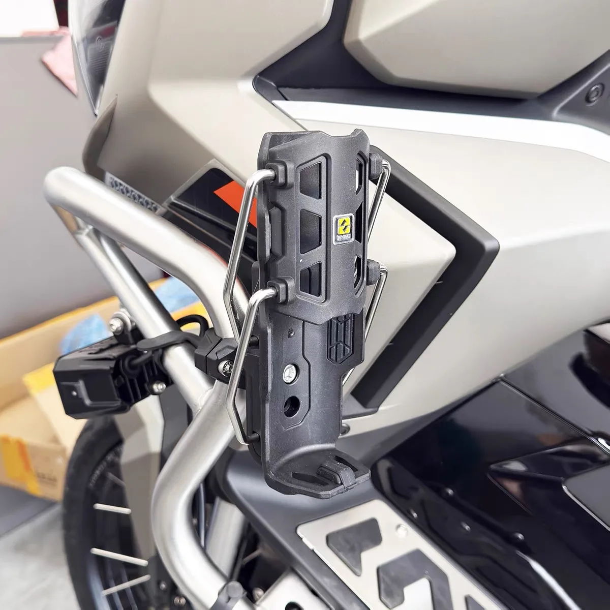 FOR ZONTES 703F Motorcycle Cup Holder 368G Barrel Water Bottle Cage Self-adjusting Adjustable Cup Holder - Image 5