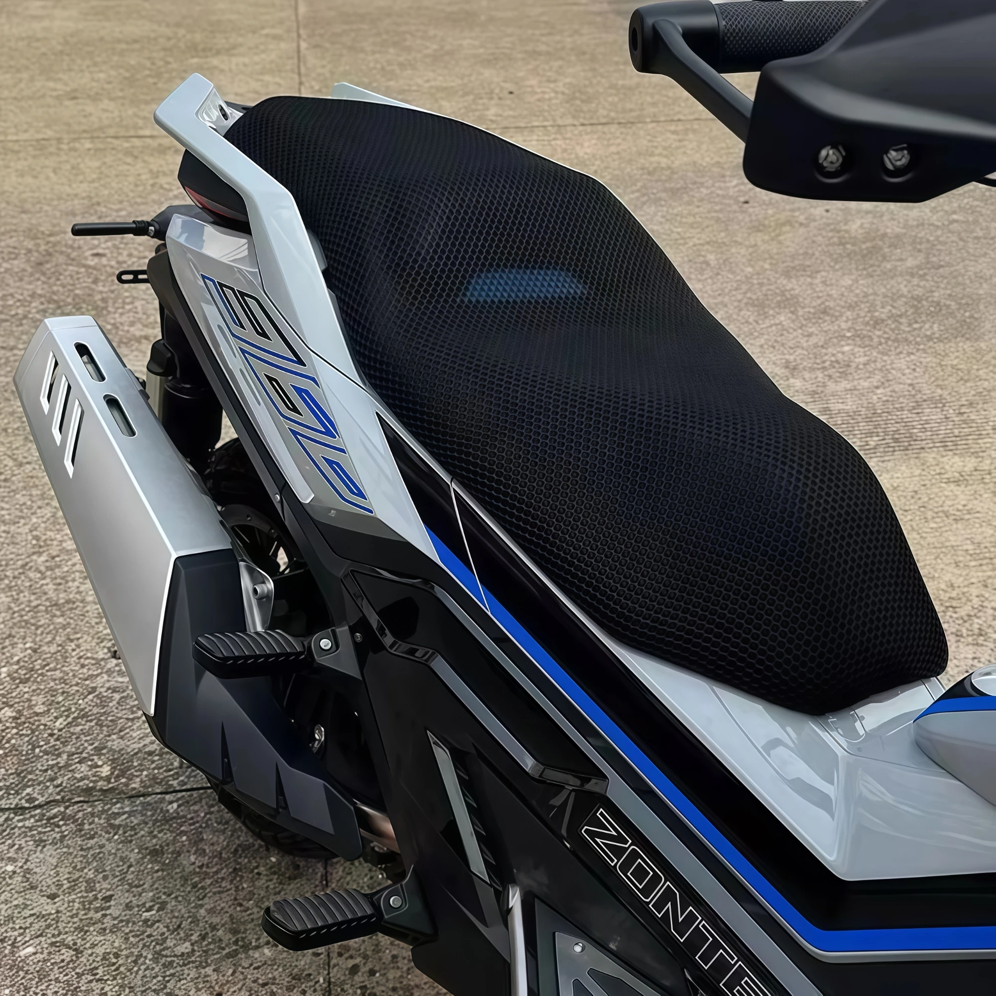 For motorcycle honeycomb seat cover suitable for ZONTES 368G sun protection seat cushion cover heat insulation breathable ventil - Image 5